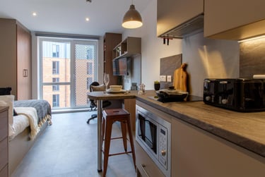 1 bed studio, Dean Street, Montpelier, Bristol, BS28SF - Image 1